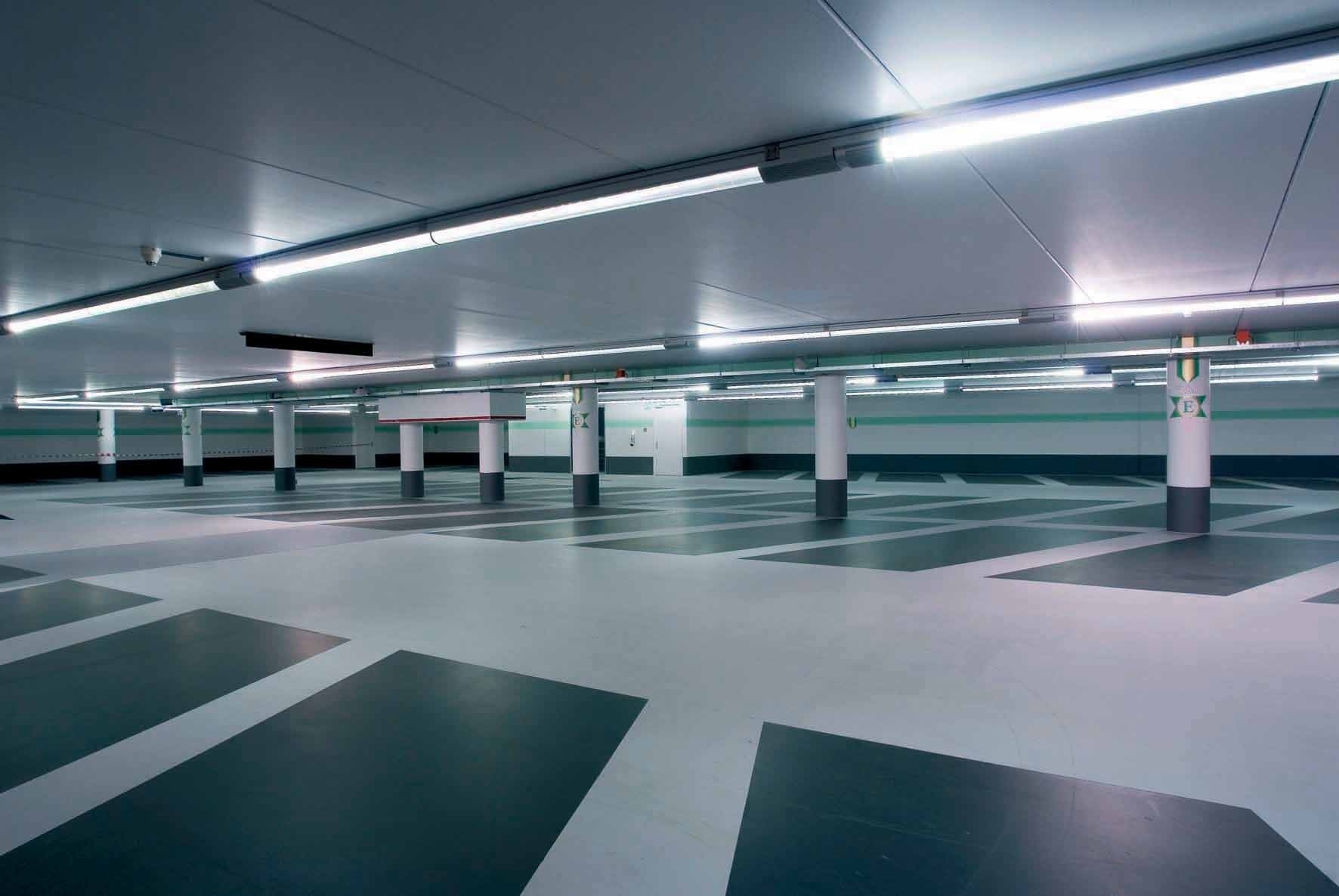 How Many Types of Commercial Epoxy Floors?